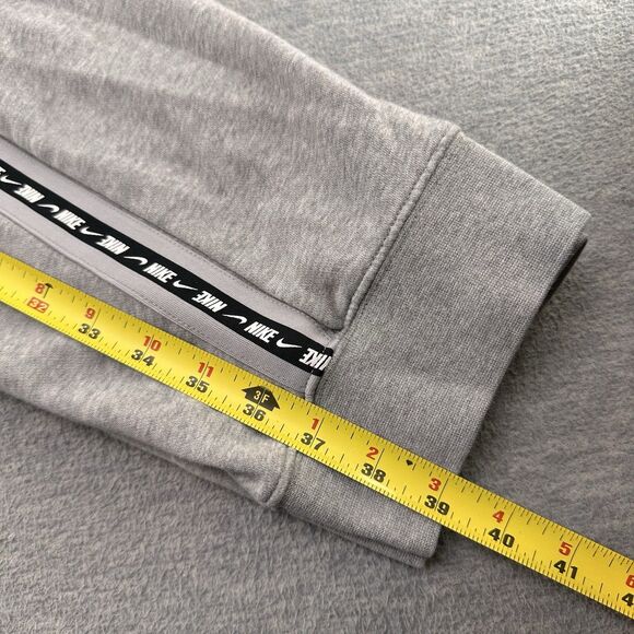 NIKE SPORTSWEAR - Men's Size XXL Gray Athletic Repeat Fleece Cargo Jogger Pants - Picture 12 of 13